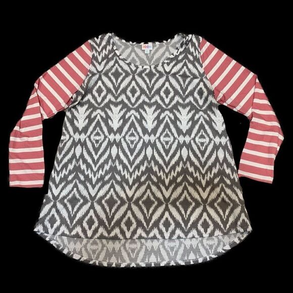 $5 ADD ON ITEM 3/4th sleeve lularoe 2x t-shirt - Picture 10 of 13